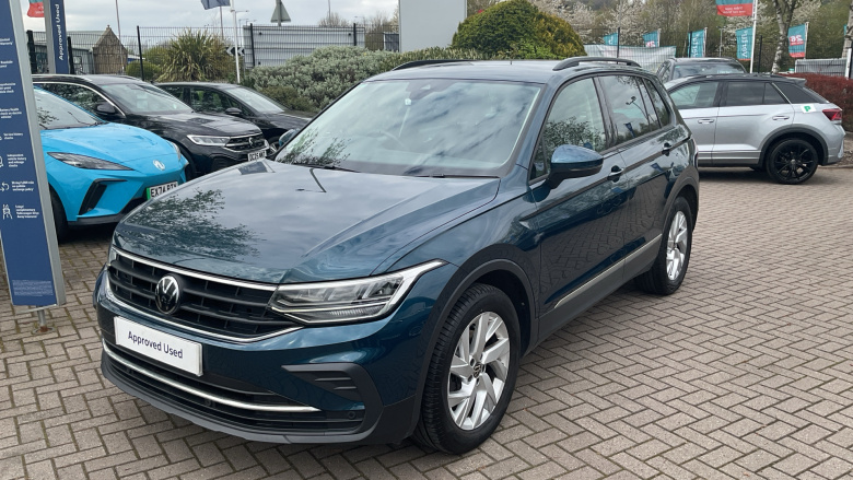 Volkswagen Tiguan 2.0 TDI Life 5dr DSG Diesel Estate
